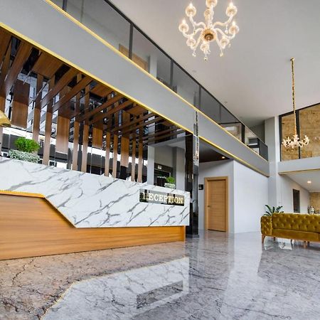 Canary Suite Otel Trabzon Buitenkant foto